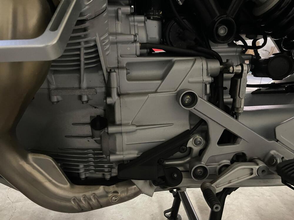 Moto Guzzi Stelvio PFF (2024 - 26) (2)