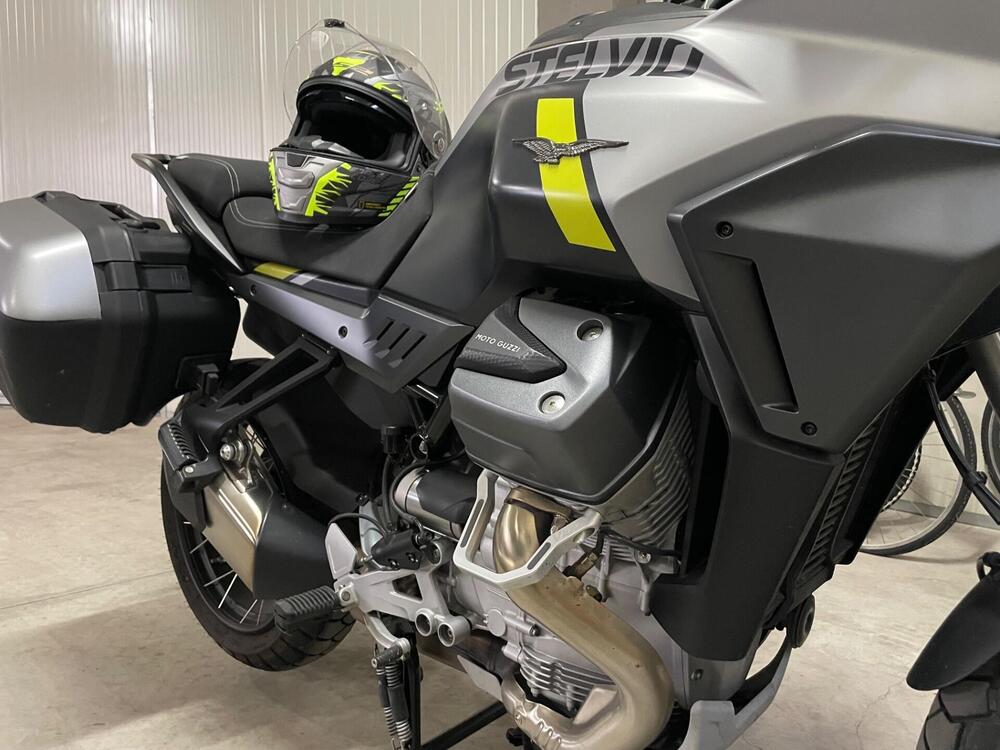 Moto Guzzi Stelvio PFF (2024 - 26) (4)