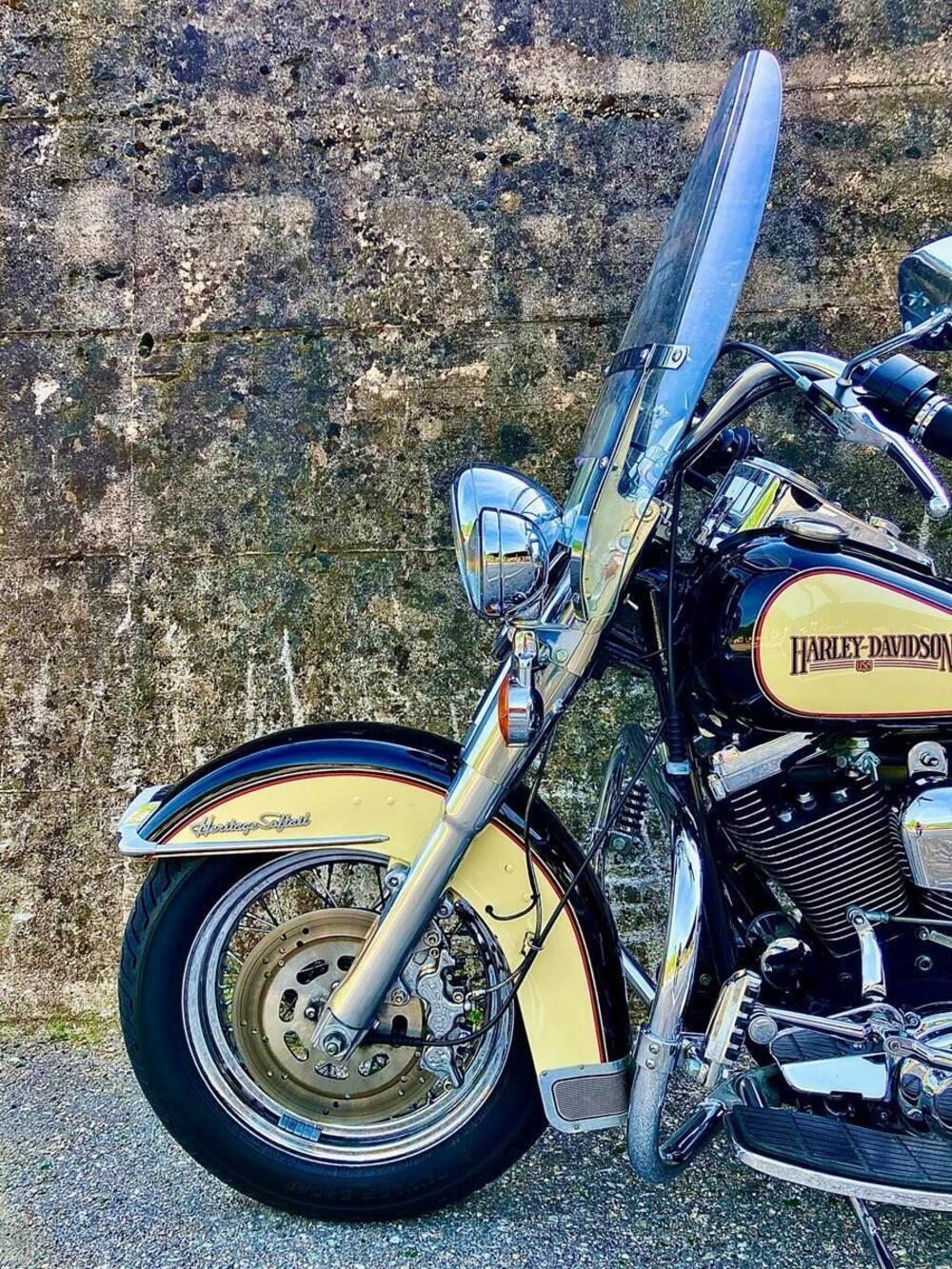 Harley-Davidson 1340 Heritage Classic (1984 - 98) - FLSTC (12)