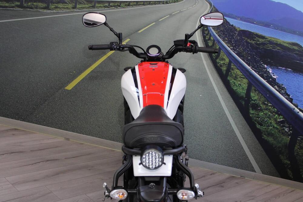 Yamaha XSR 700 ABS (2016 - 20) (19)