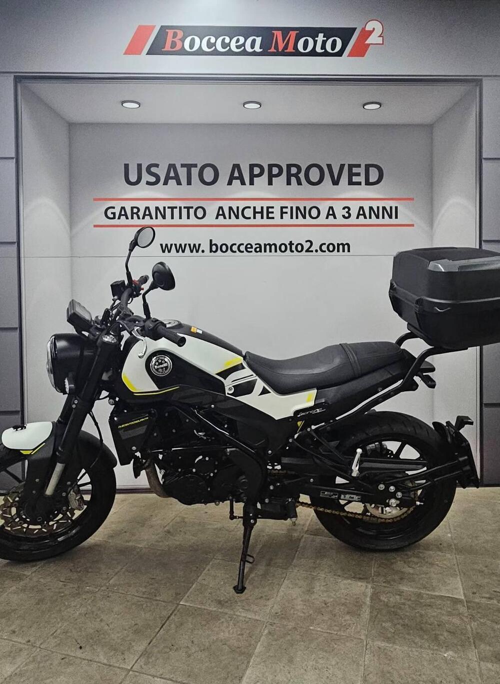 Benelli Leoncino 250 (2021 - 25) (2)