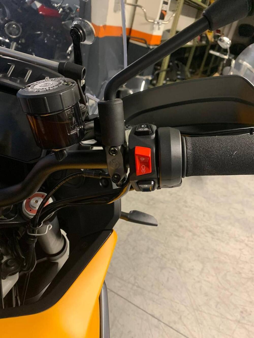 Moto Guzzi Stelvio PFF (2024 - 26) (7)