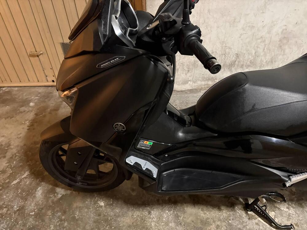 Yamaha X-Max 300 Iron Max (2019 - 20) (4)