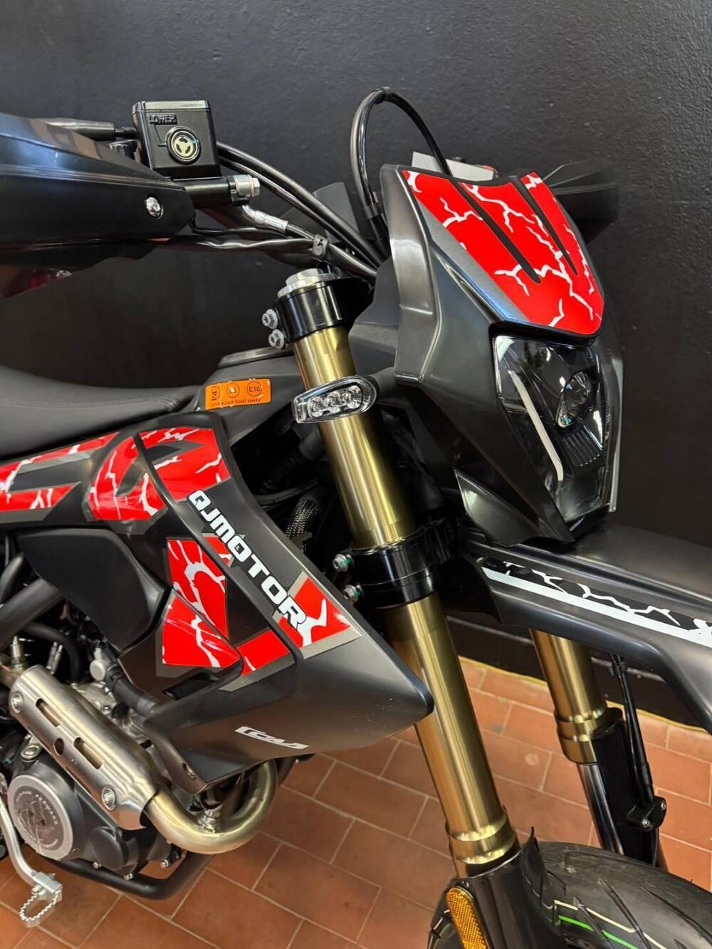 QJ Motor COV 125 (2025 - 26) (3)