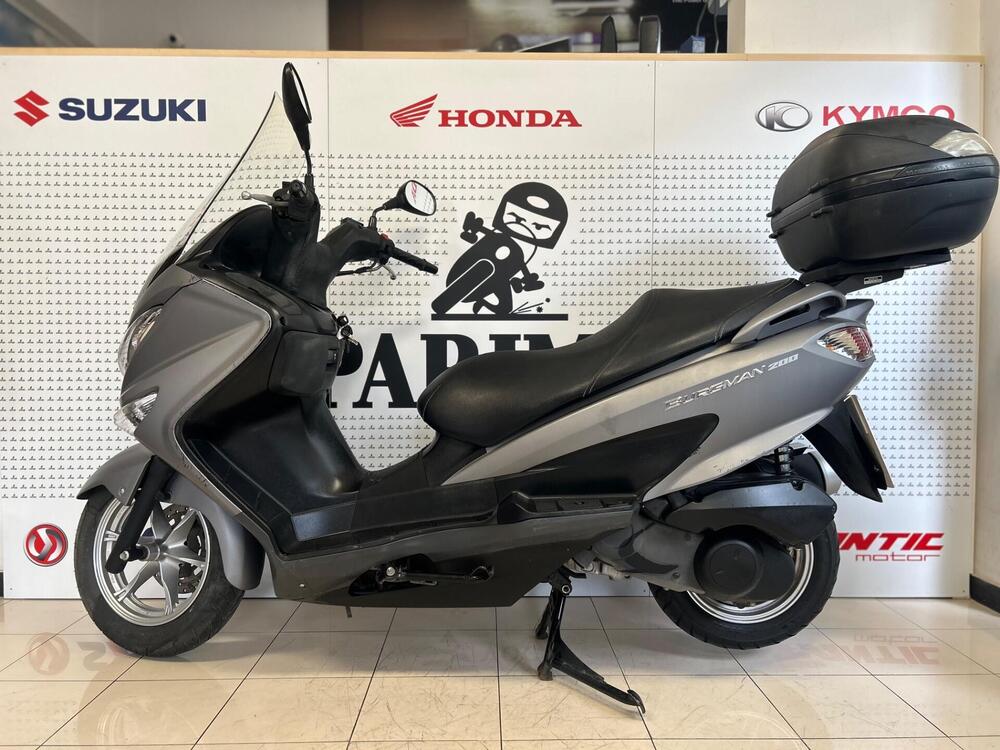 Suzuki Burgman UH 200 (2014 - 15)