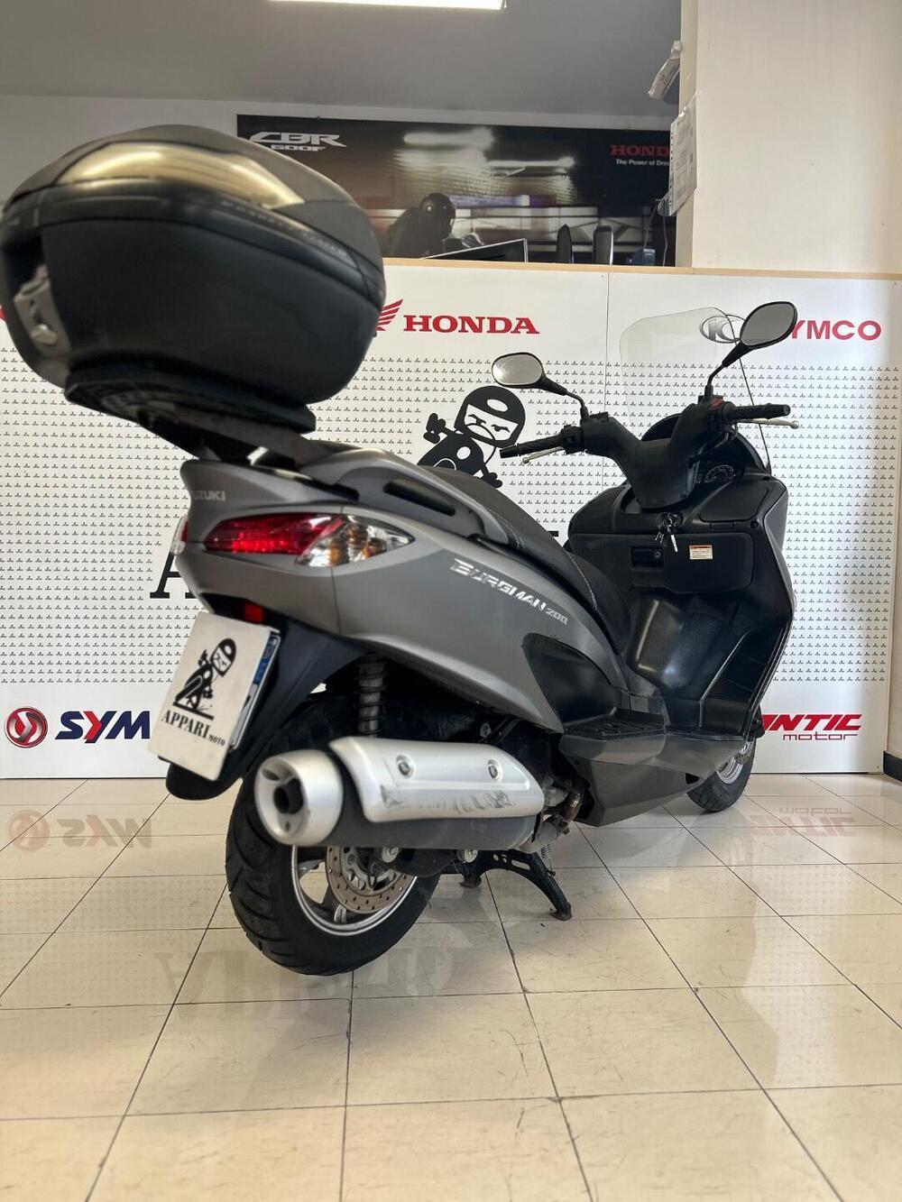 Suzuki Burgman UH 200 (2014 - 15) (5)