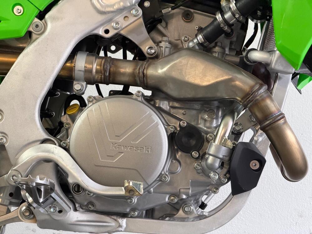 Kawasaki KX 450 (2024) (6)