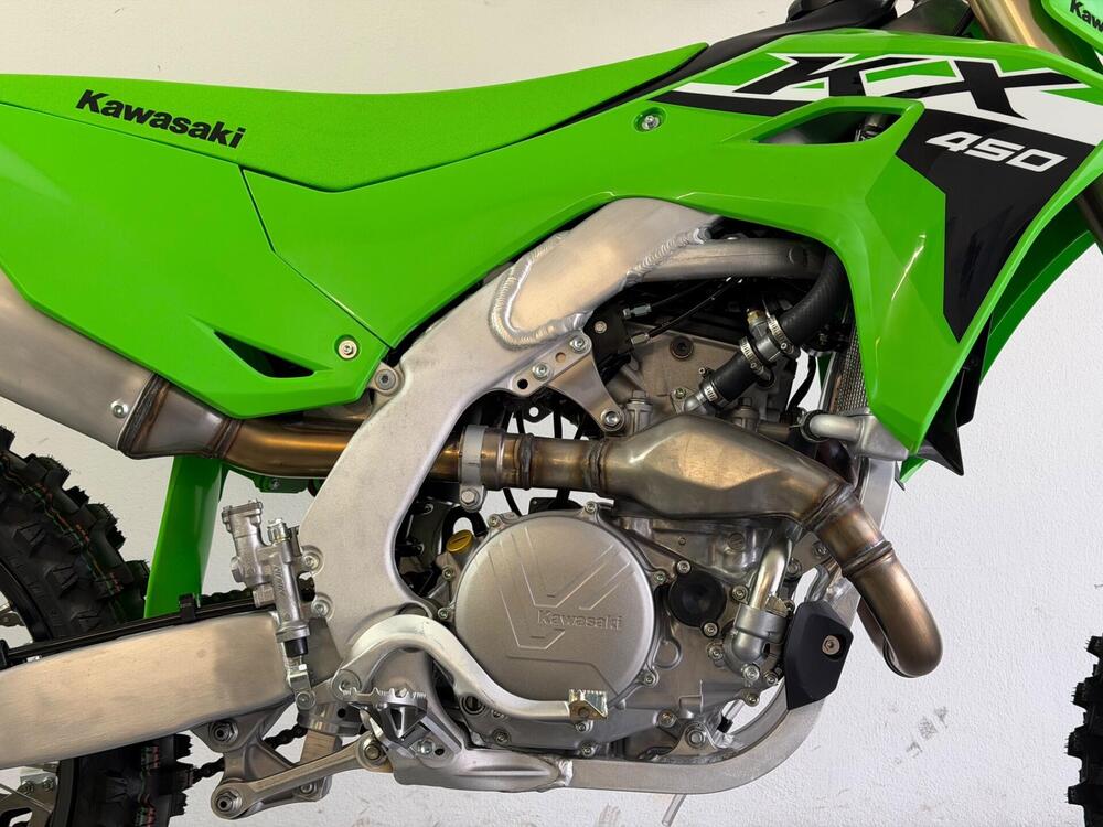 Kawasaki KX 450 (2024) (8)