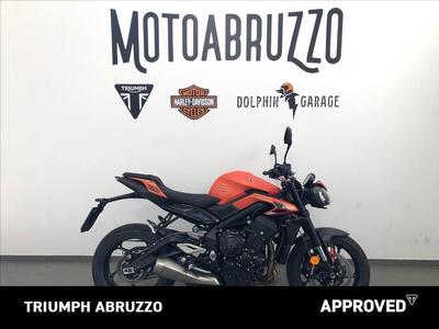Triumph Street Triple 765 R (2023 - 26) usata