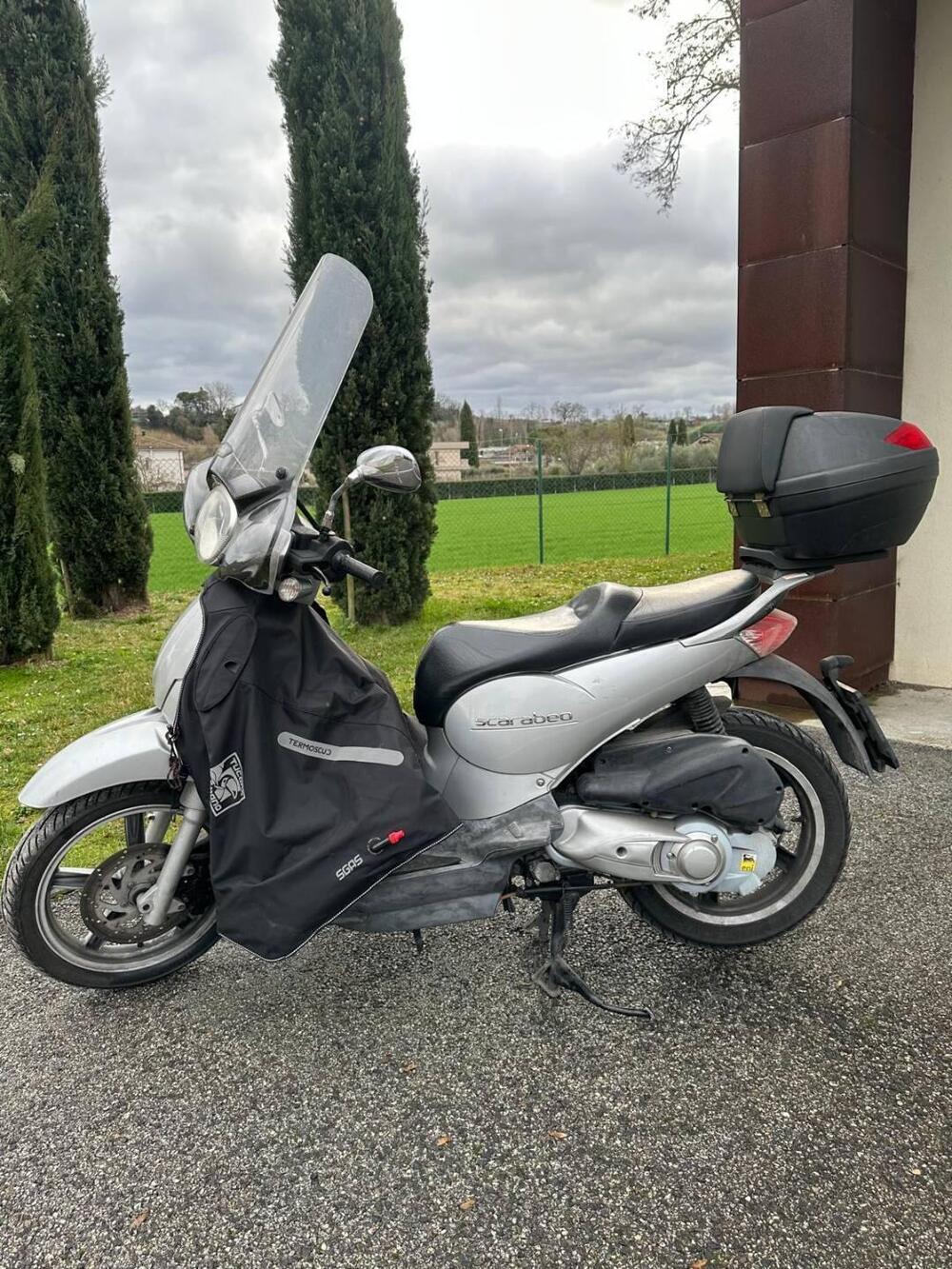 Aprilia Scarabeo 200 i.e. (2011 - 16) (2)