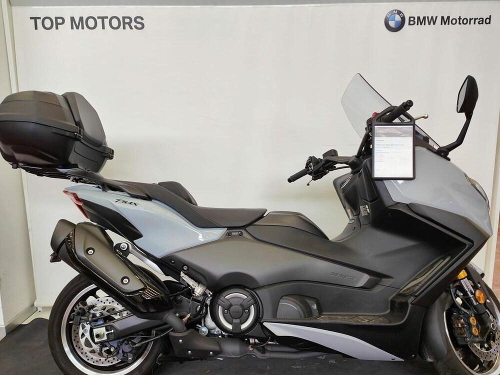 Yamaha T-Max 560 Tech Max (2025 - 26) (2)