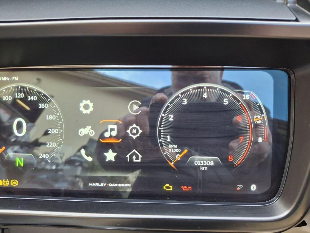 Harley-Davidson Street Glide (2024 - 26) (3)