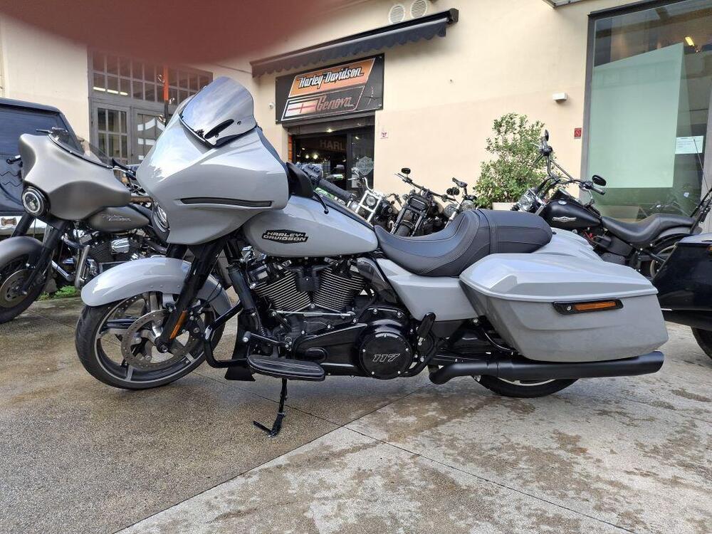 Harley-Davidson Street Glide (2024 - 26) (2)