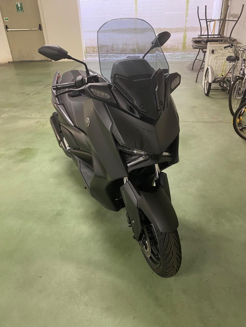 Yamaha X-Max 300 (2021 - 24)