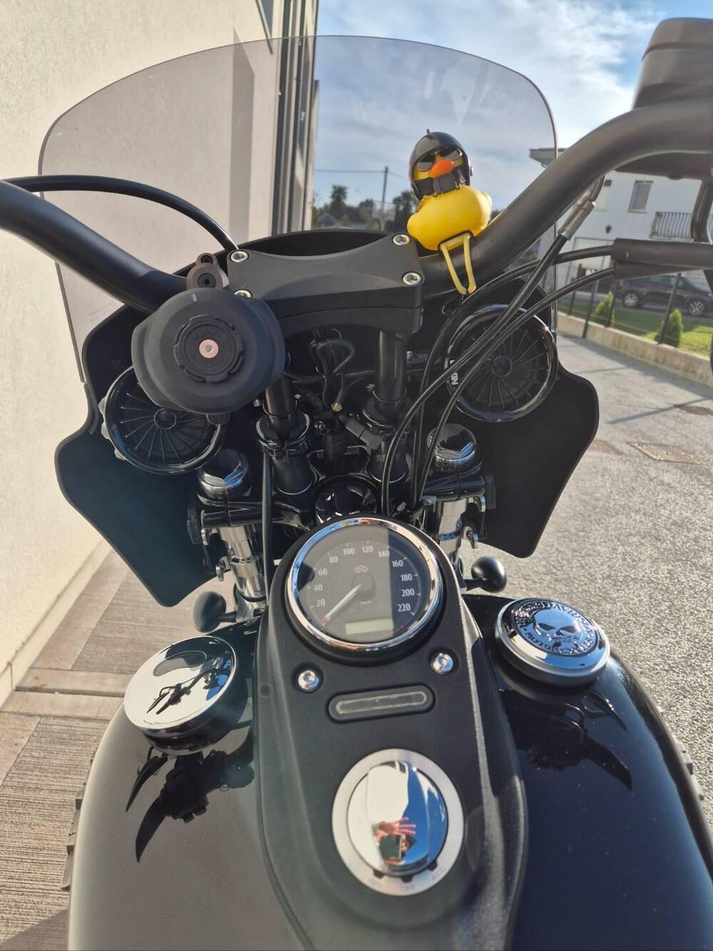 Harley-Davidson 1690 Street Bob (2017) - FXDB (5)