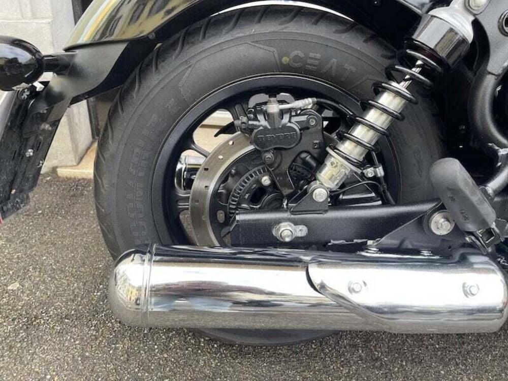 Royal Enfield Super Meteor 650 (2023 - 26) (2)