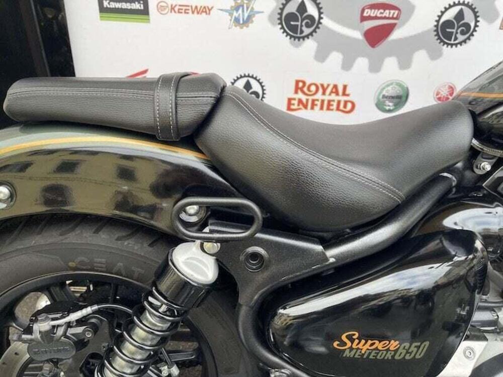 Royal Enfield Super Meteor 650 (2023 - 26) (6)