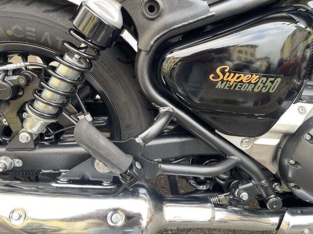 Royal Enfield Super Meteor 650 (2023 - 26) (7)