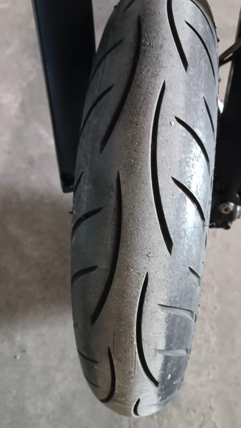 KTM 690 SMC (2008- 11) (8)