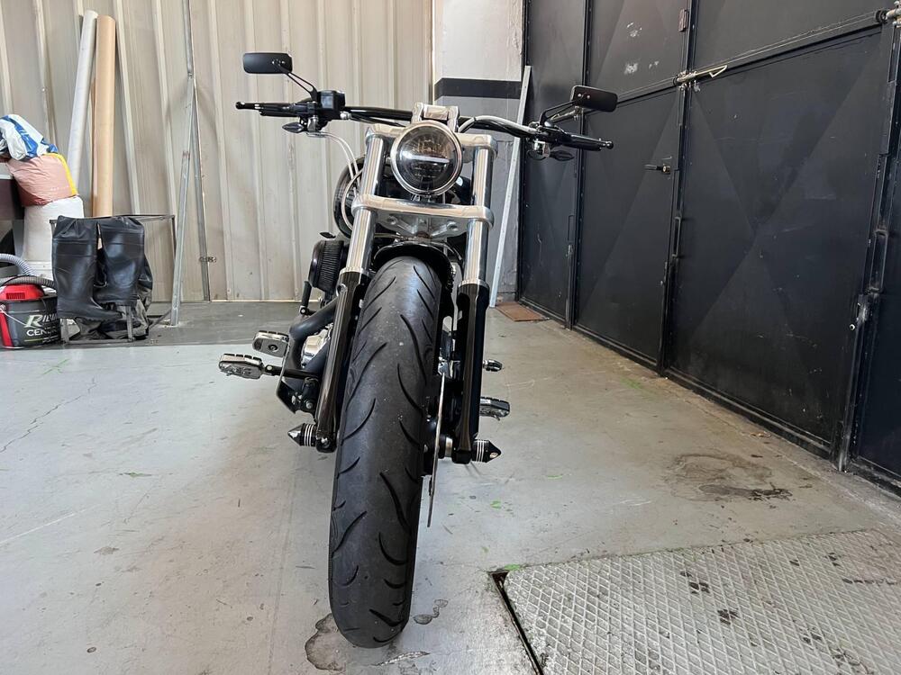 Harley-Davidson 1690 Breakout (2013 - 17) - FXSB (3)