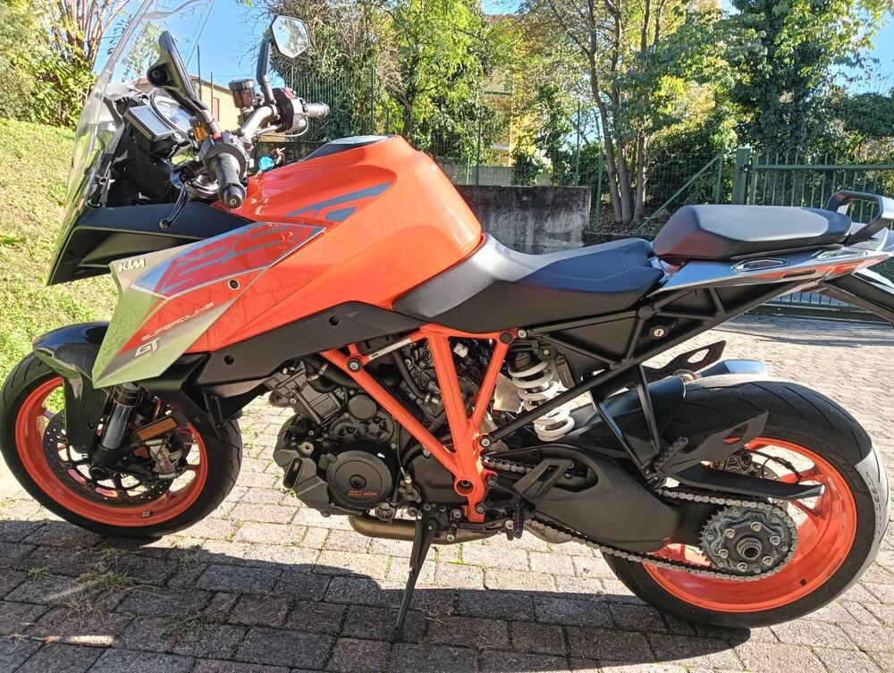 KTM 1290 Super Duke GT (2019 - 20) (3)