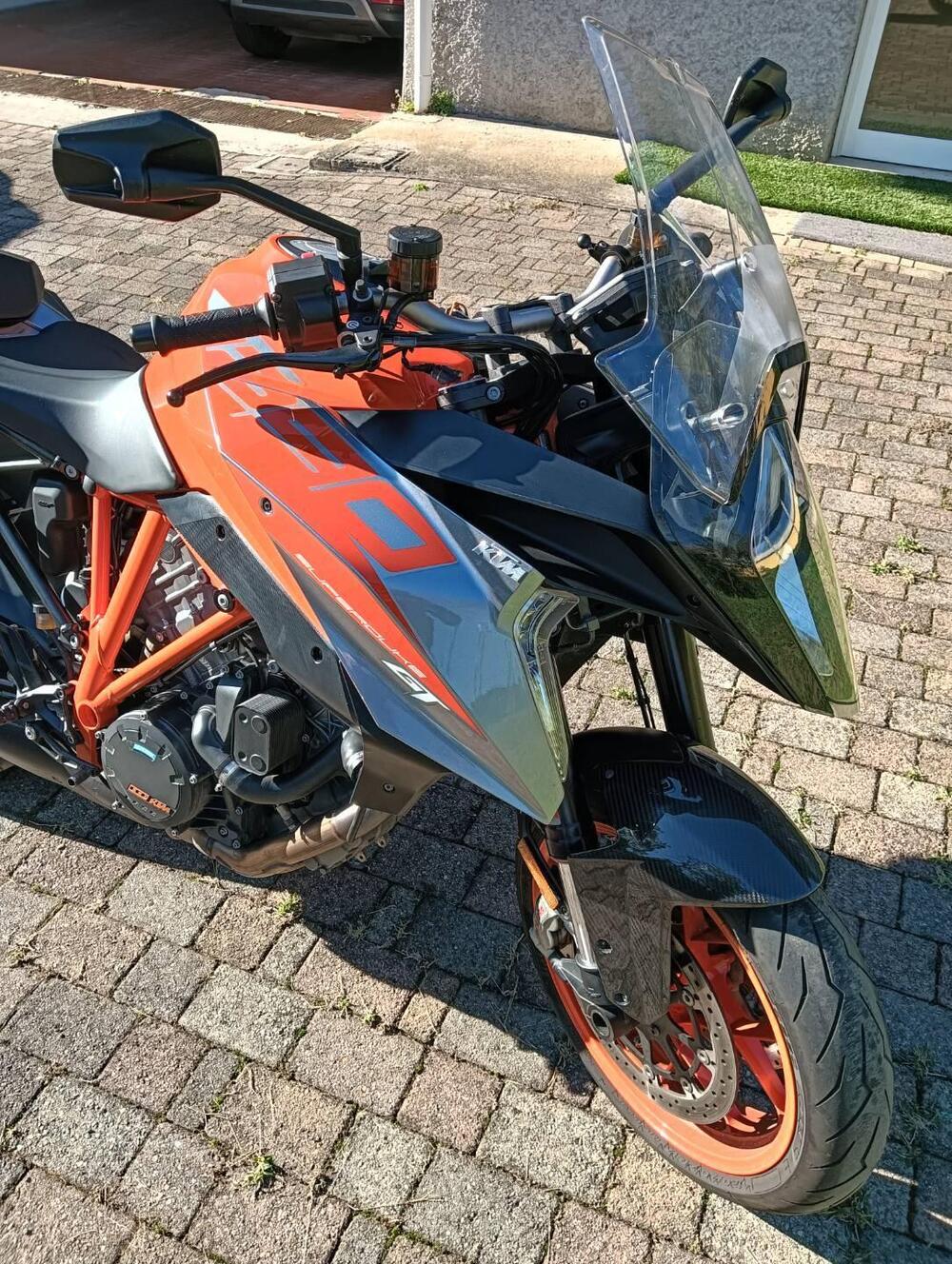 KTM 1290 Super Duke GT (2019 - 20) (14)