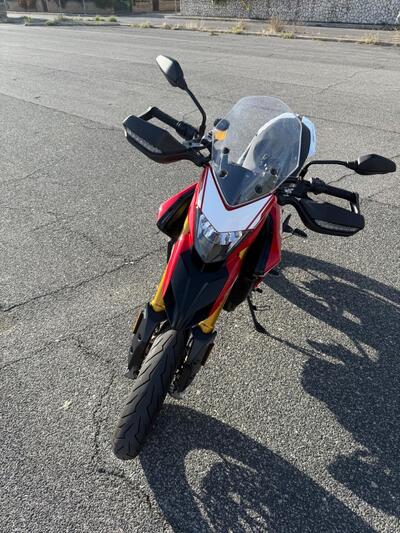 Ducati Hypermotard 939 SP (2016 - 18) usata