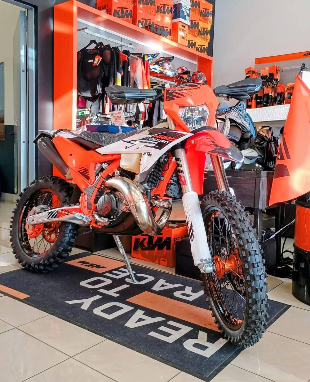 KTM 300 EXC Hardenduro (2026) (3)