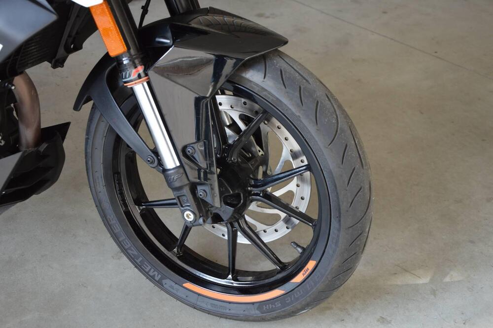 KTM 390 Duke (2021 - 23) (5)