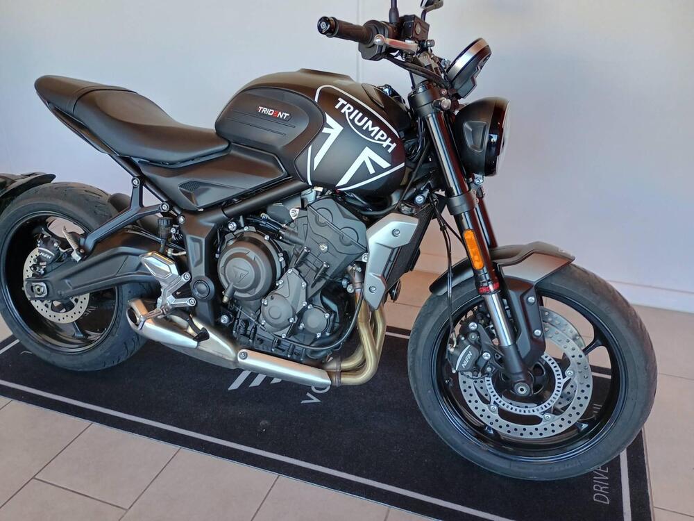 Triumph Trident 660 (2021 - 24) (11)