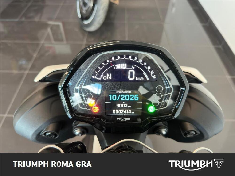 Triumph Street Triple 765 R (2023 - 26) (4)