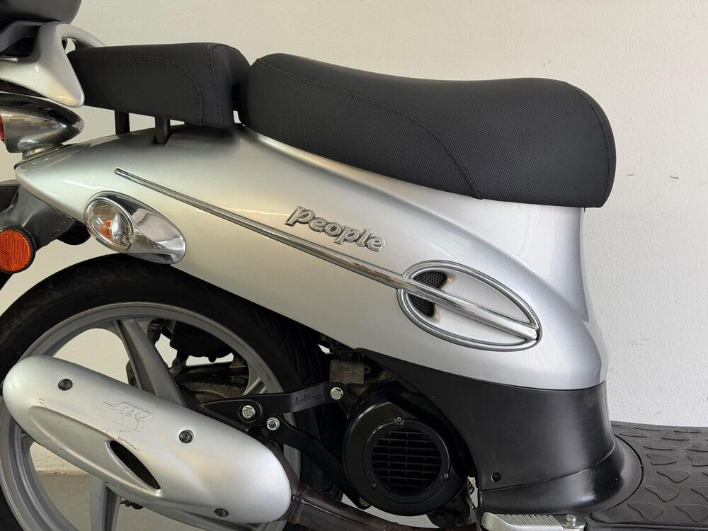 Kymco People 50 2t (2007 - 17) (6)