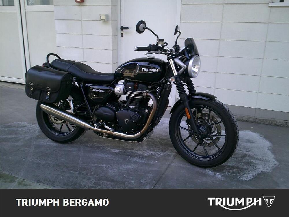 Triumph Street Twin 900 (2016) (2)