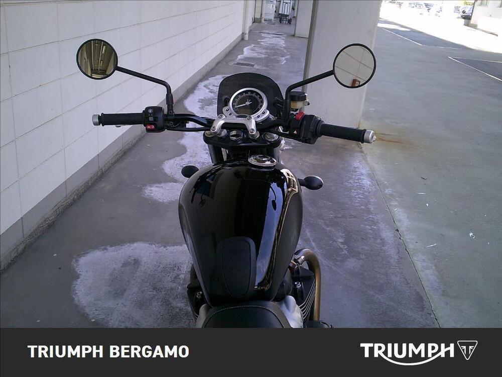 Triumph Street Twin 900 (2016) (7)