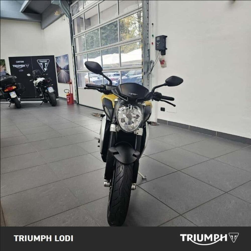 MV Agusta Brutale 675 (2011 - 15) (3)