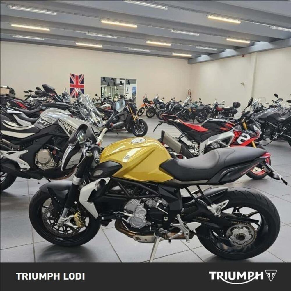 MV Agusta Brutale 675 (2011 - 15) (4)