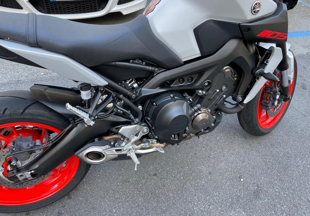 Yamaha MT-09 (2017 - 20) (7)