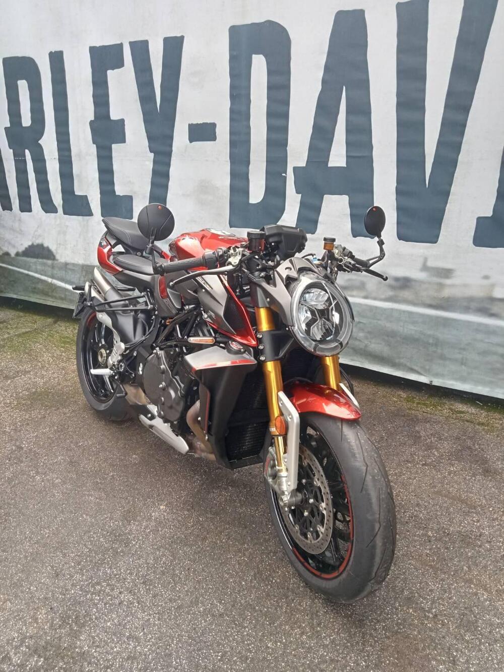 MV Agusta Brutale 1000 RR (2021 - 25) (2)