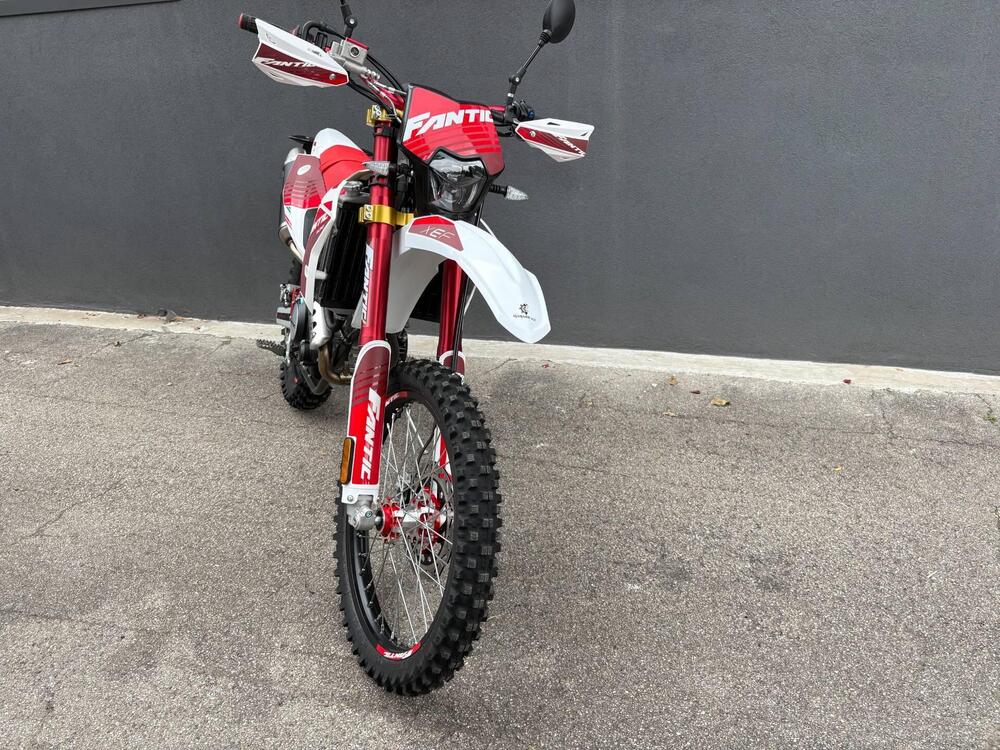 Fantic Motor XEF 125 Competition (2023 - 24) (3)