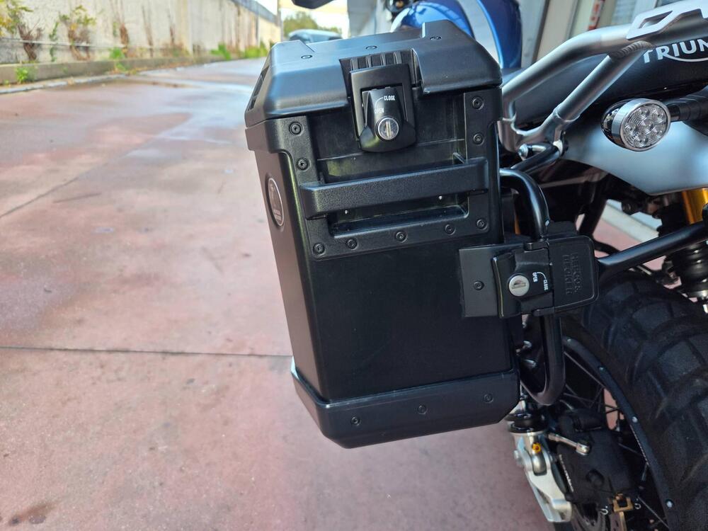 Triumph Scrambler 1200 XE (2019 - 20) (12)