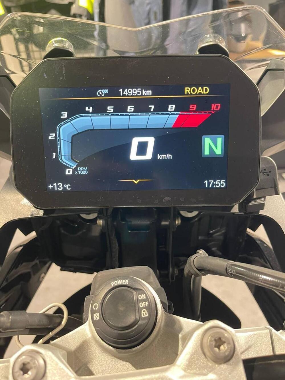 Bmw F 750 GS (2021 - 24) (2)