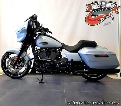 Harley-Davidson Street Glide (2024 - 26) nuova