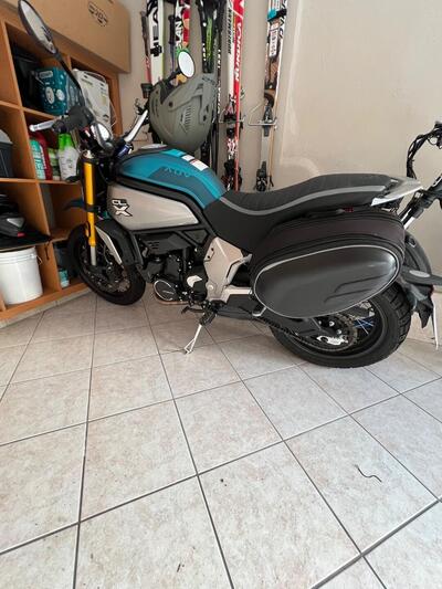 CFMOTO 700CL-X Adventure (2023 - 26) usata