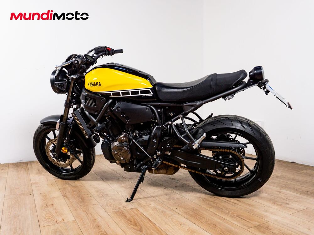 Yamaha XSR 700 (2021) (7)