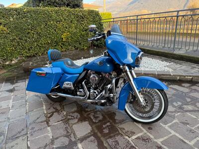 Harley-Davidson 1690 Street Glide (2011 - 13) - FLHX usata