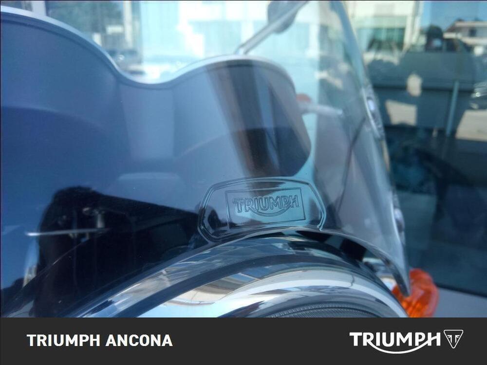 Triumph Bonneville T120 Stealth Edition (2024) (2)