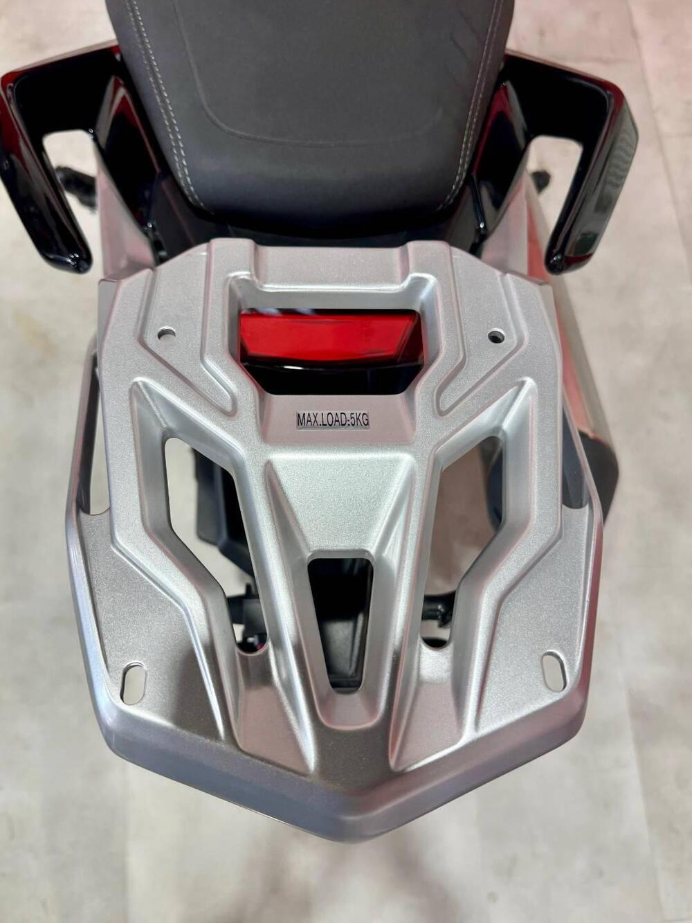 QJ Motor SRT 700 SX (2025 - 26) (16)