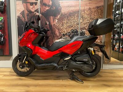 Honda ADV 350 (2025 - 26) usata
