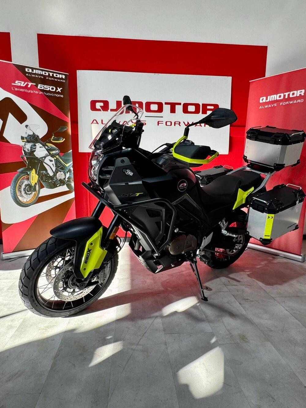 QJ Motor SVT 650 X (2025 - 26) (2)