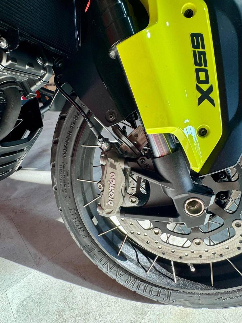 QJ Motor SVT 650 X (2025 - 26) (4)